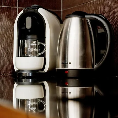 Rodzinne Z Parkingiem Sky Tower Centrum By Renters Apartman Wrocław